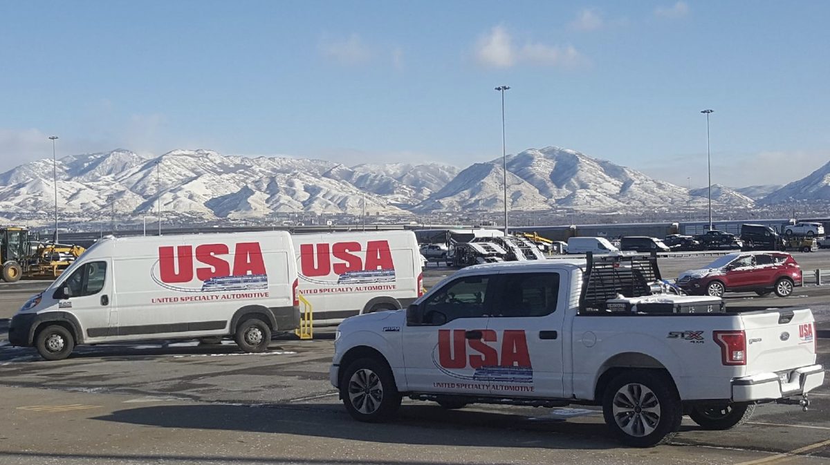 USA Rail branded vehicle